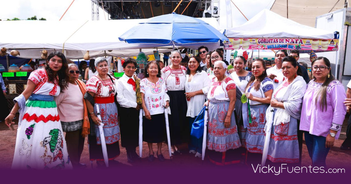 Lupita Cuautle inaugura la Feria del Nopal 2026 en Tlaxcalancingo para impulsar la economía de San Andrés Cholula