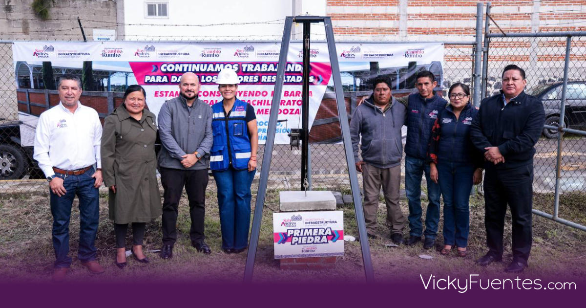 Inicia Lupita Cuautle construcción de barda perimetral en bachillerato de San Francisco Acatepec