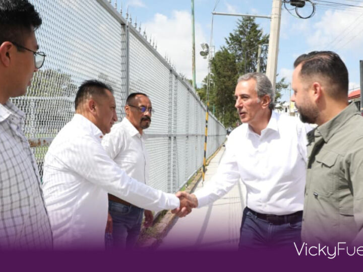 Pepe Chedraui entrega rehabilitación de la calle Ejido en Puebla