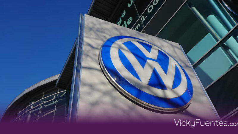 Crisis en Volkswagen: la automotriz planea recortar 100,000 empleos y cerrar cuatro plantas en Alemania