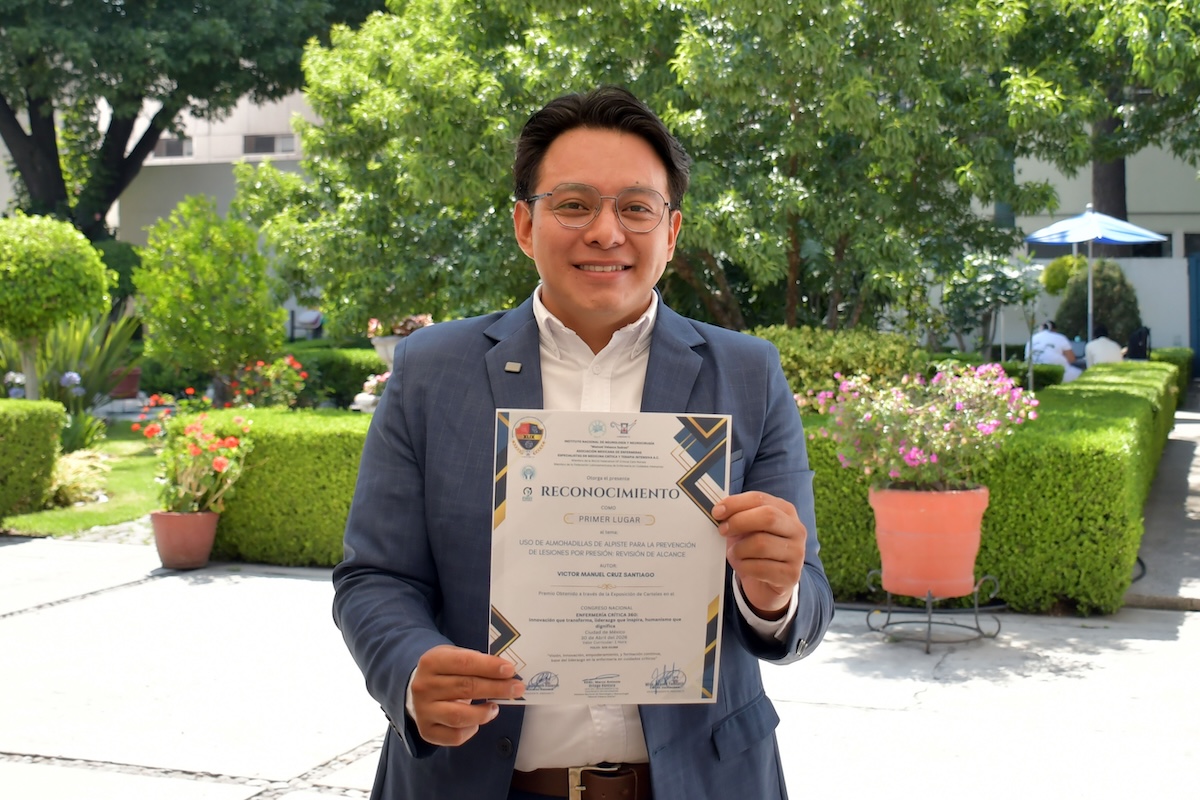 Estudiante de la BUAP gana premio nacional por investigación sobre almohadillas de alpiste
