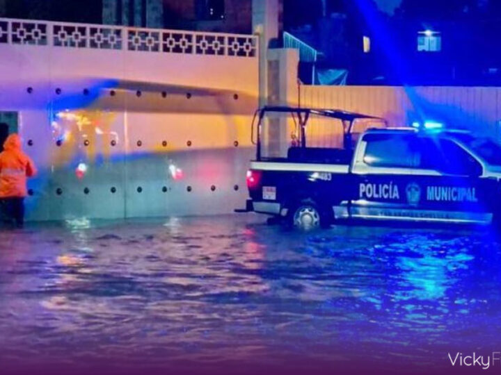 Desbordamiento del río Zapatero deja primeras afectaciones en viviendas de San Andrés Cholula