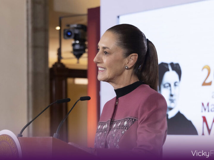 Sheinbaum defiende regulación de audiencias ante críticas por posible censura a medios