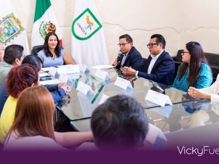 Lupita Cuautle mejora las condiciones laborales de 130 trabajadores sindicalizados en San Andrés Cholula