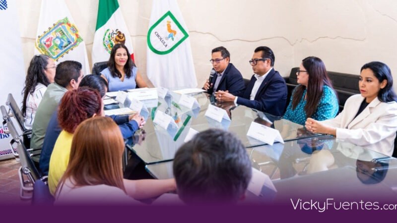 Lupita Cuautle mejora las condiciones laborales de 130 trabajadores sindicalizados en San Andrés Cholula