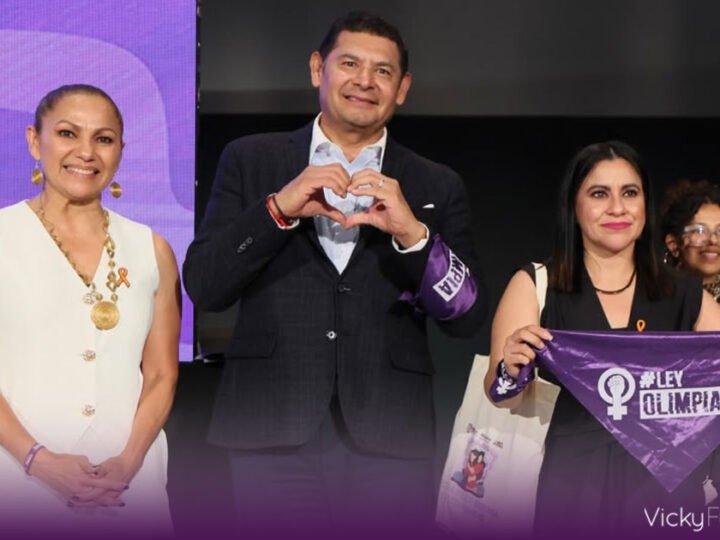 Alejandro Armenta respalda a Olimpia Coral en la lucha contra la violencia digital