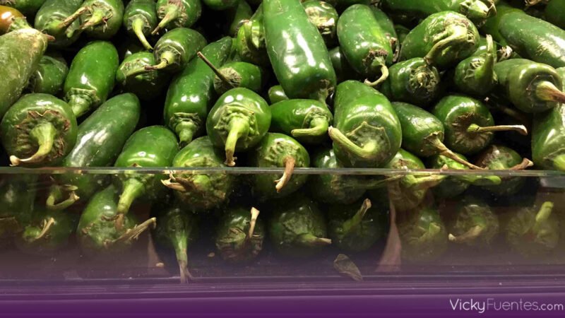 Brote de salmonela ligado a jalapeños de Sinaloa activa investigación en 27 estados de Estados Unidos