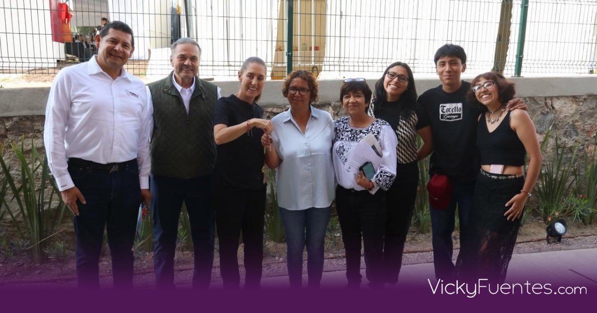 Entrega Claudia Sheinbaum apoyos de Vivienda para el Bienestar en Puebla; proyecta 12 millones de beneficiarios