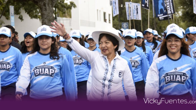 Desfile de bienvenida en la BUAP: así reciben a los estudiantes de nuevo ingreso en Otoño 2026