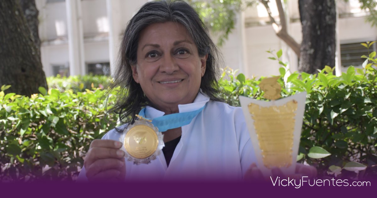 Investigadora de la BUAP recibe el Doctorado Honoris Causa por excelencia educativa