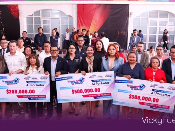 Lupita Cuautle premia a contribuyentes cumplidos en el Sorteo Predial 2026 de San Andrés Cholula