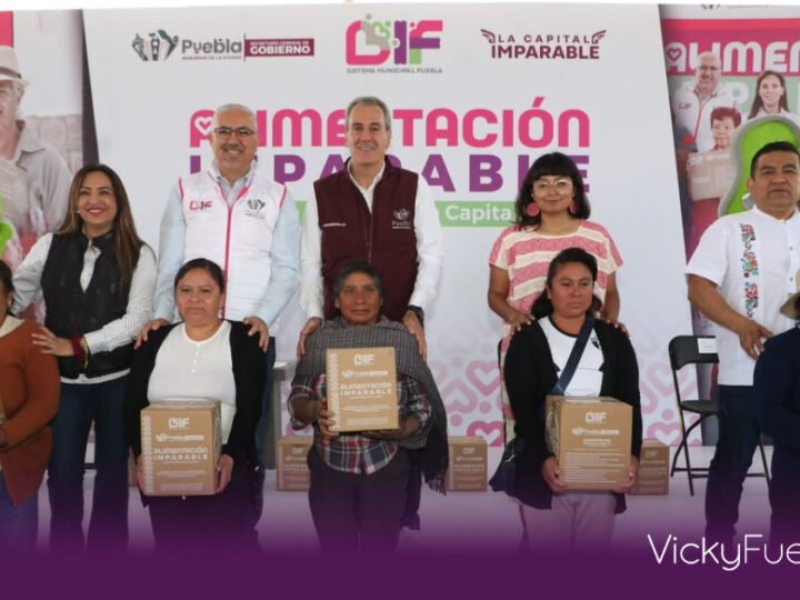 Entrega Pepe Chedraui despensas en San Miguel Canoa