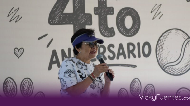 Terapia canina en la BUAP: el CAETO celebra su cuarto aniversario cuidando la salud mental