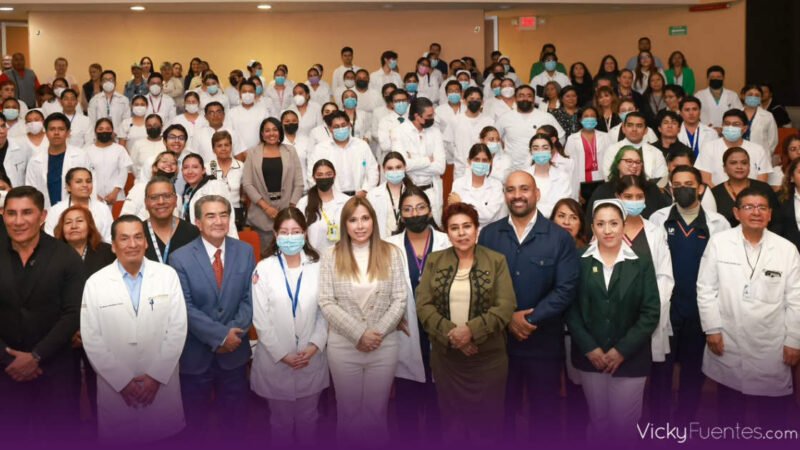 Ceci Arellano encabezó la entrega de equipo al Hospital General Zona Norte