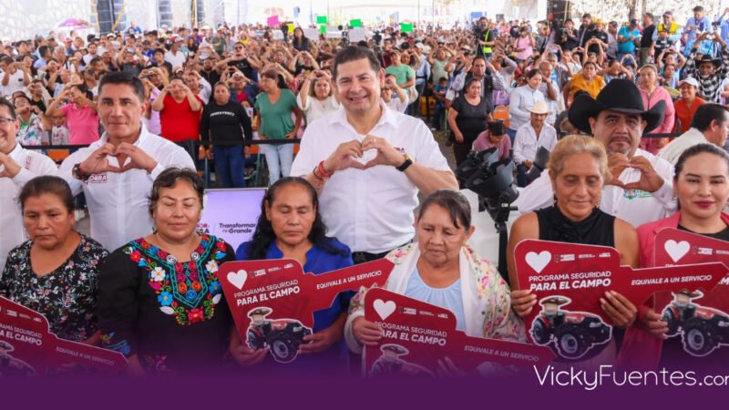 Gobierno de Puebla invierte 10.4 millones de pesos para campo y obras en Izúcar de Matamoros
