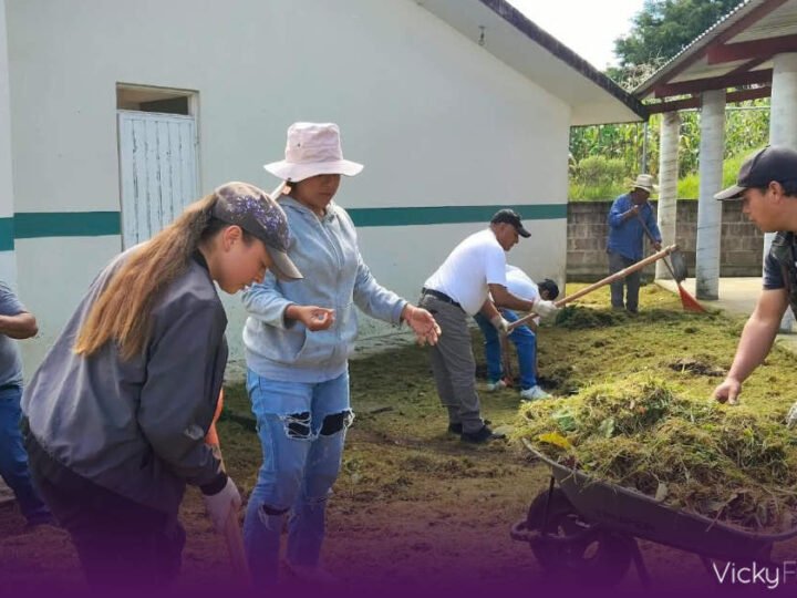 SEDIF lleva faenas comunitarias a distintos municipios de Puebla