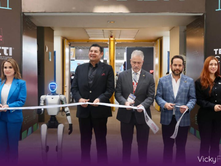 Armenta apuesta por una tecnología inclusiva en Puebla