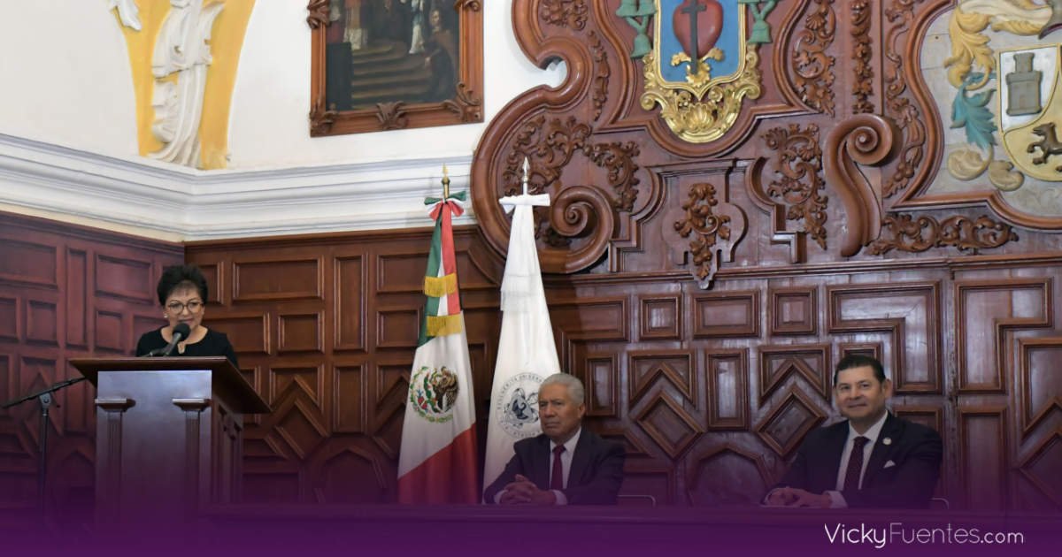 Lilia Cedillo refrenda rumbo de la BUAP y llama a pensar en el futuro
