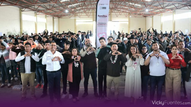SEDIF lleva desayunos calientes a 2 mil 38 alumnos en Tepeyahualco