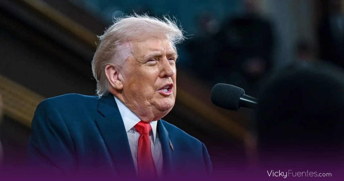 Trump afirma que mantiene apoyo latino pese a las detenciones